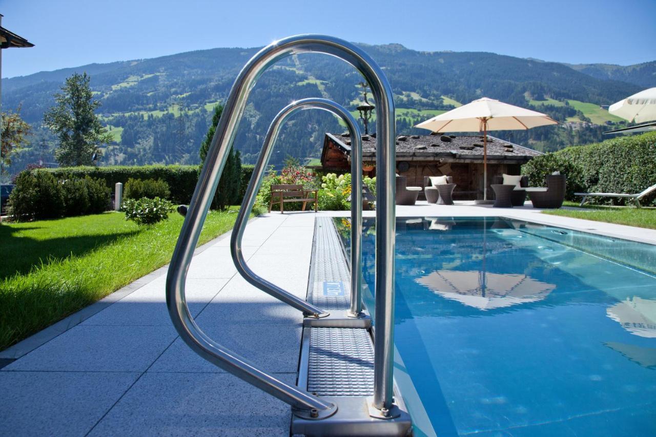 Hotel Riedl Im Zillertal Stumm Buitenkant foto